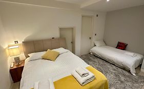 Central Cosy Studio Apartments